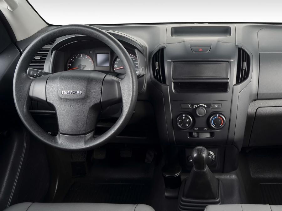  Isuzu D-Max Single Cab 2012 года  (фото 8 из 13)